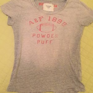 ☔️3 for $10 ☔️ Abercrombie & Fitch t shirt